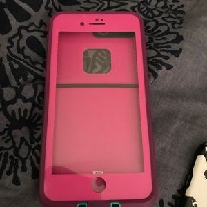 iPhone 7 Plus lifeproof case