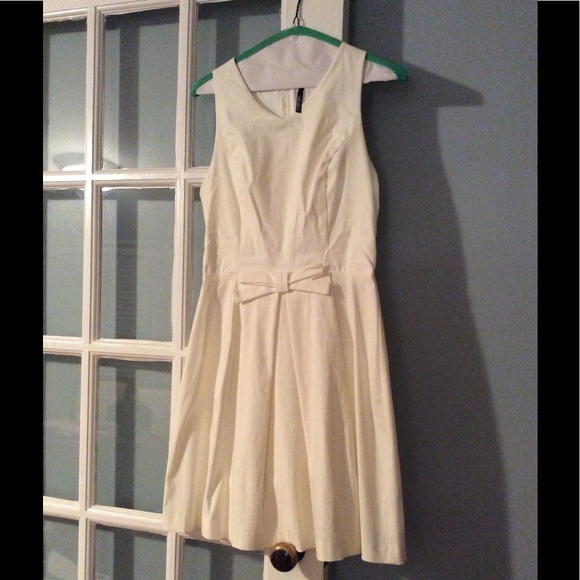 Ivory Lulus dress - Picture 2 of 4