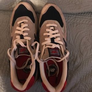 New Balance 999 elite edition Men’s size 9