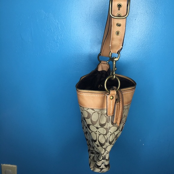 Cross body bag - Picture 4 of 5