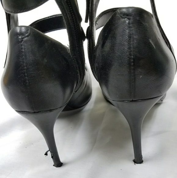 Kenneth Cole Black Heels - Picture 6 of 7