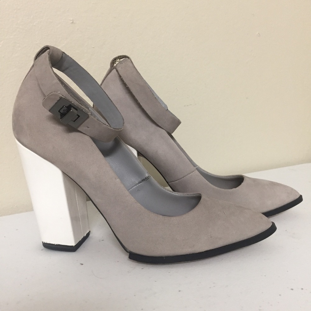 Suede Aldo pumps