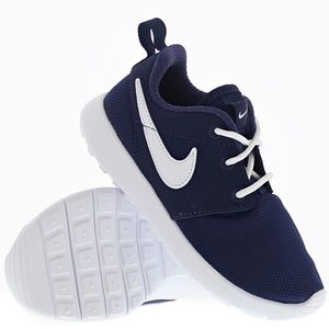 navy blue roshes womens
