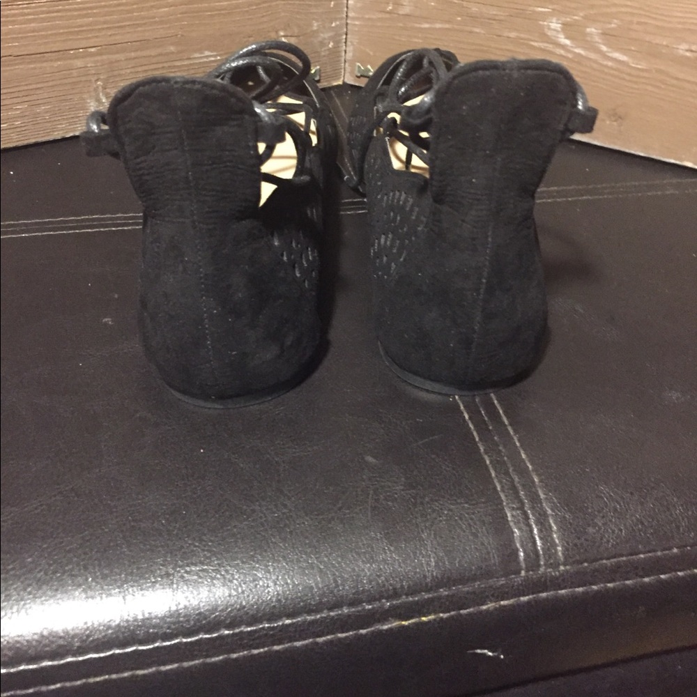 Wild Diva Designer Shoes - Picture 4 of 5