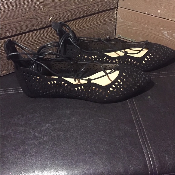 Wild Diva Designer Shoes - Picture 3 of 5