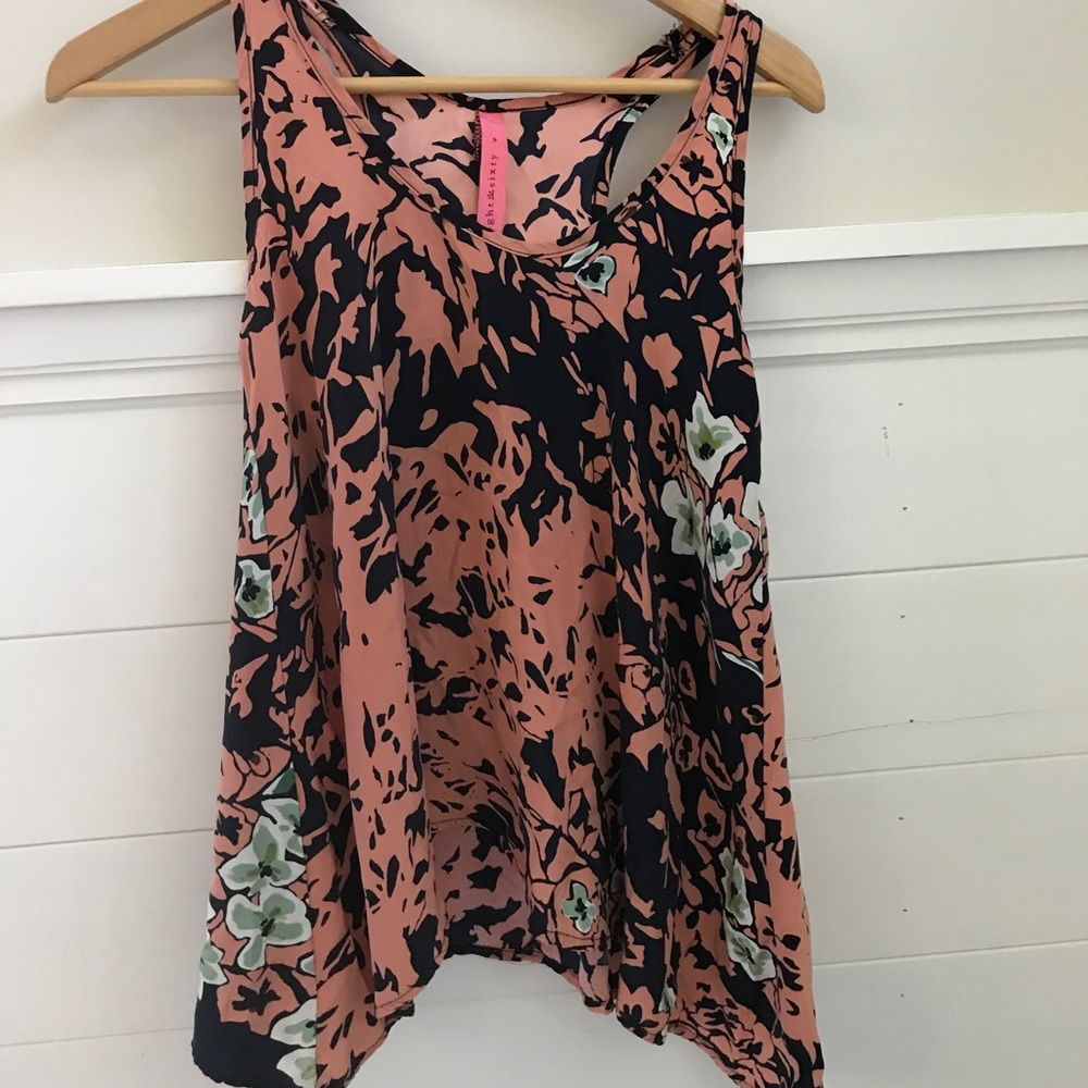 Salmon and black silk razorback