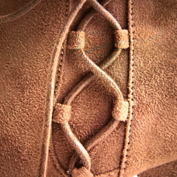 Women's booties. - Picture 4 of 7