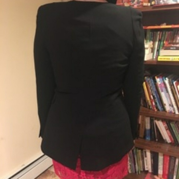 💕Forever 21💕Sleek Black Blazer😍New with Tags💕 - Picture 2 of 3