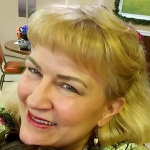 Meet your Posher, Peggy