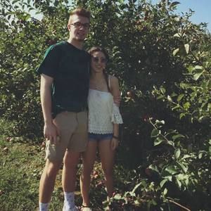 Meet your Posher, Dani