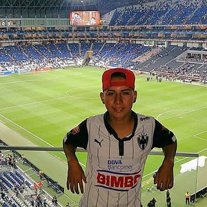 Meet your Posher, Isaac