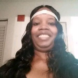 Meet your Posher, Charnetta