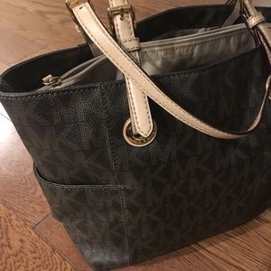 Michael Kors Tote