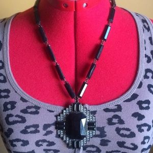 Chunky Geometric Necklace