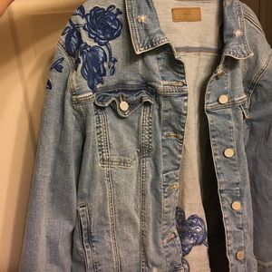 Embroidered denim jacket