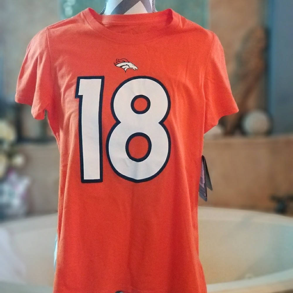 NFL T-Shirt - Picture 2 of 4