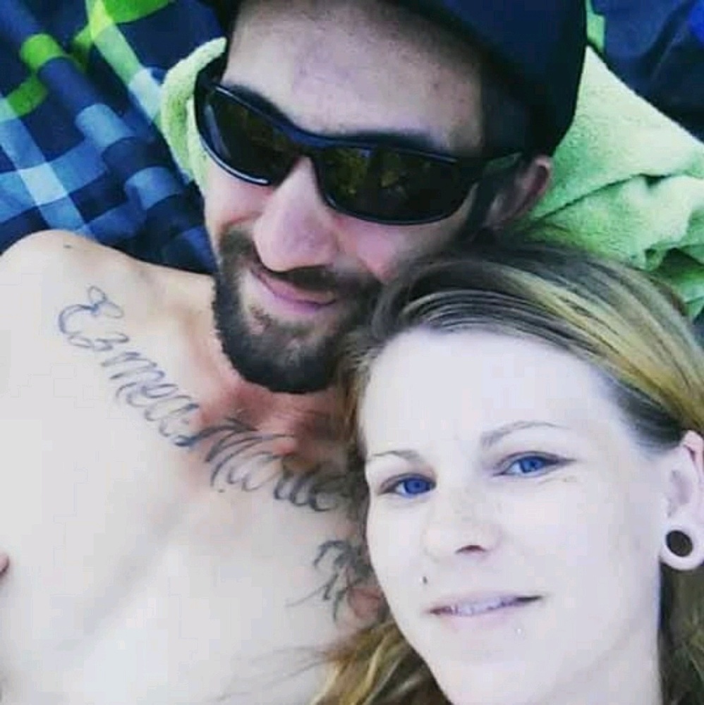 Meet your Posher, Derrick