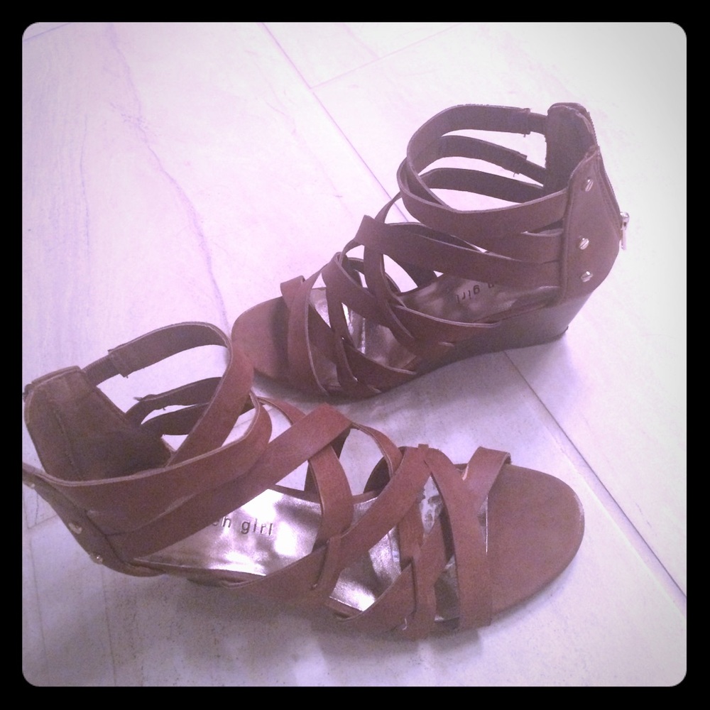 Madden girl wedge.
