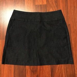 Kenneth Cole Reaction mini skirt, size 10