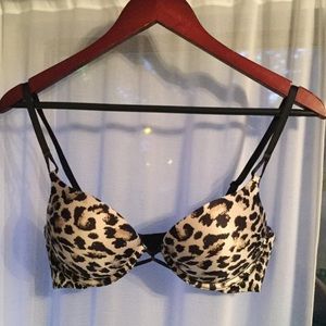 NWOT! Victoria's Secret Bra (snow leopard print)