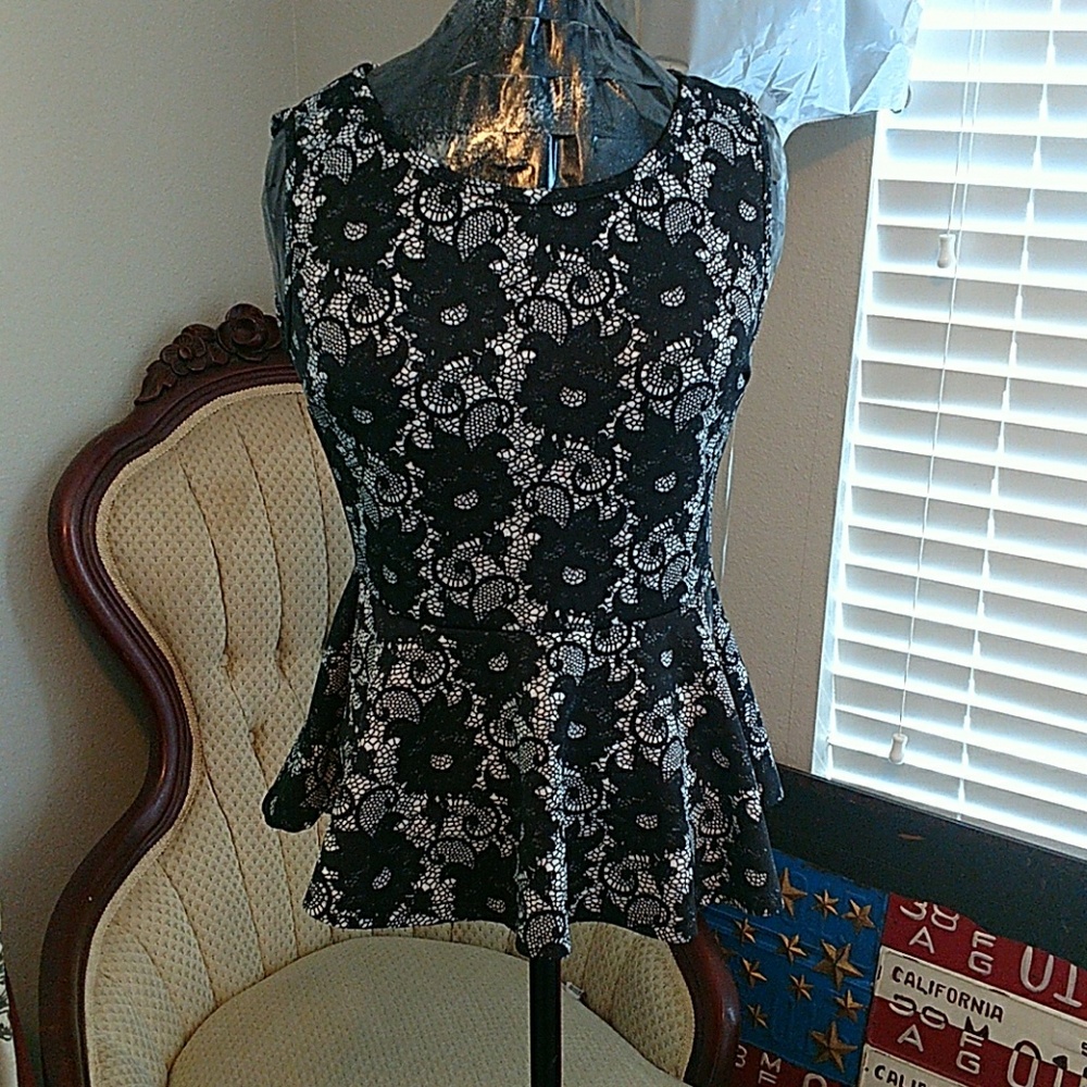 Black and White Transparent Back Blouse