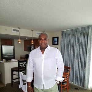 Meet your Posher, Mark