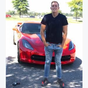 Meet your Posher, Chris