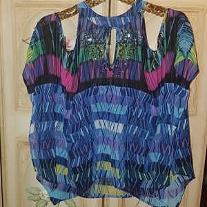 Bebe cut out shoulder top