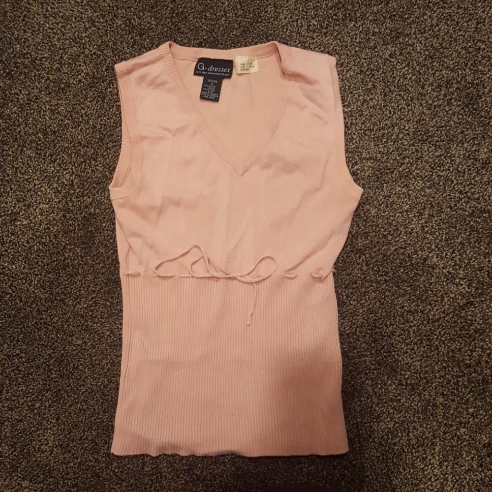 Sleeveless sweater