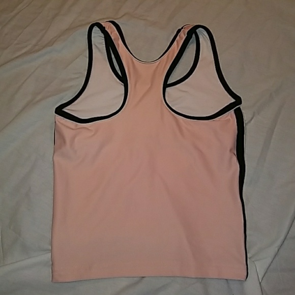 Nike sports top - Picture 5 of 5