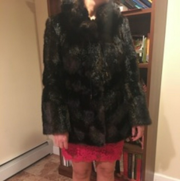 💕Fabulous Furs💕Faux Fur Coat😘 - Picture 2 of 4