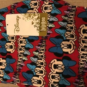 LuLaRoe Disney collection one size leggings!