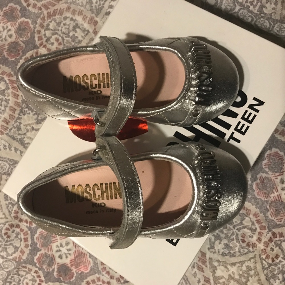 Moschino Shoes - Picture 2 of 7