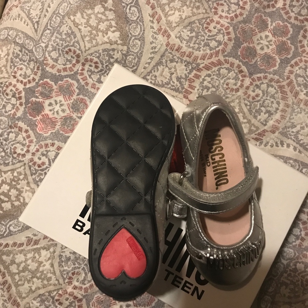 Moschino Shoes - Picture 3 of 7