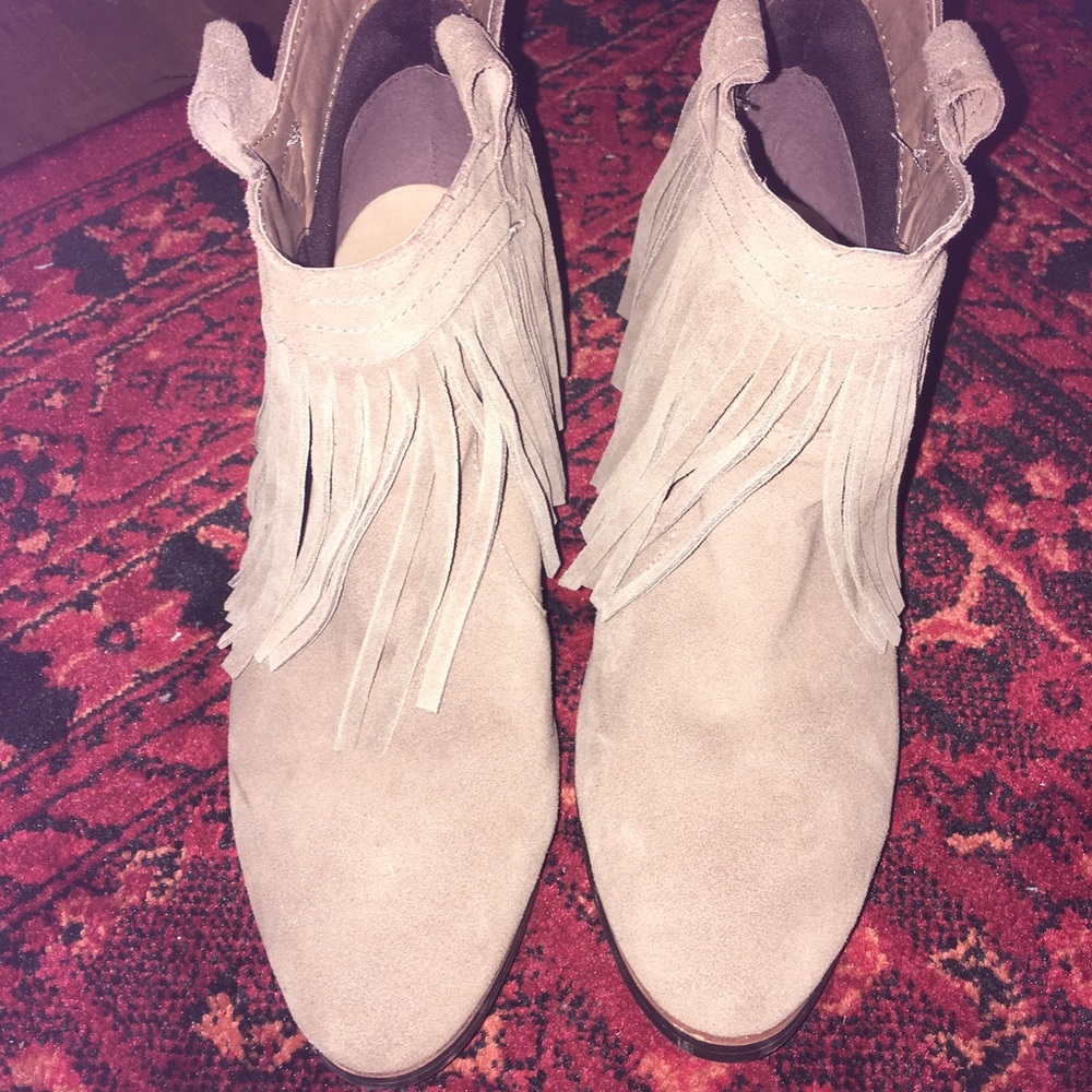 Fringe ankle boots - Picture 4 of 5