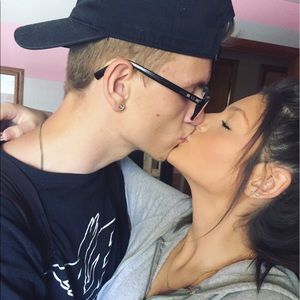 Meet your Posher, Skyler