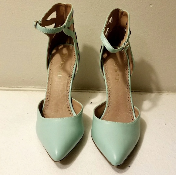 Mint Heels with Criss Cross Cut Out - Picture 1 of 2