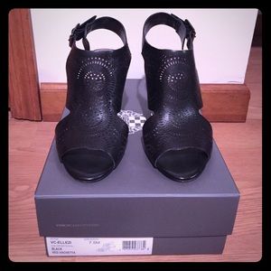 Vince Camuto Sandals