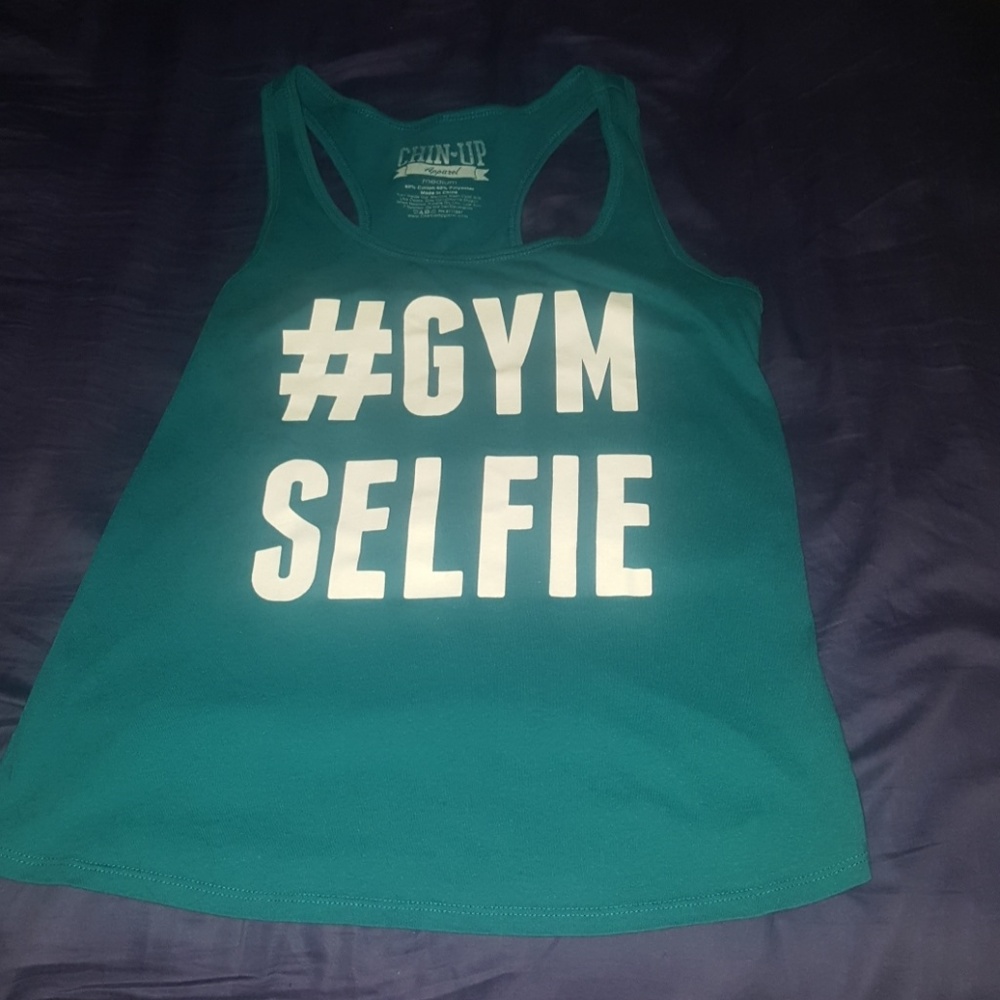 Gym selfie tank