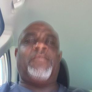 Meet your Posher, Dwayne