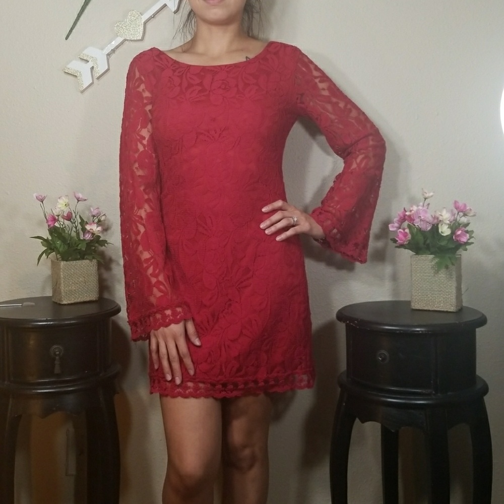 ❤️❤️beautiful lace RED dress ❤️❤️ - Picture 2 of 4