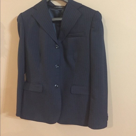 Joseph Abboud 2 pc suit sz 4/6, navy pinstripe - Picture 1 of 4