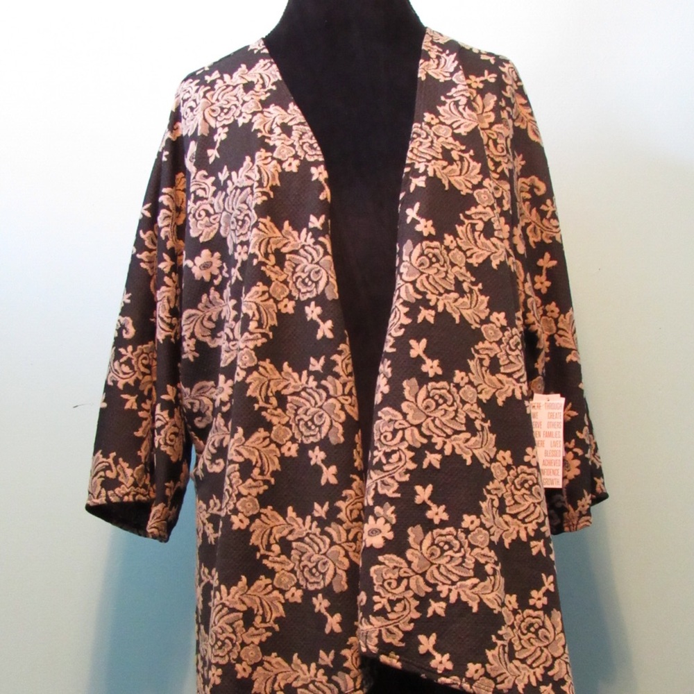 LulaRoe L Lindsay