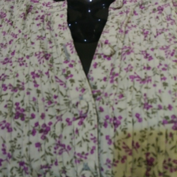 a.n.a Peasant Blouse - Picture 3 of 5