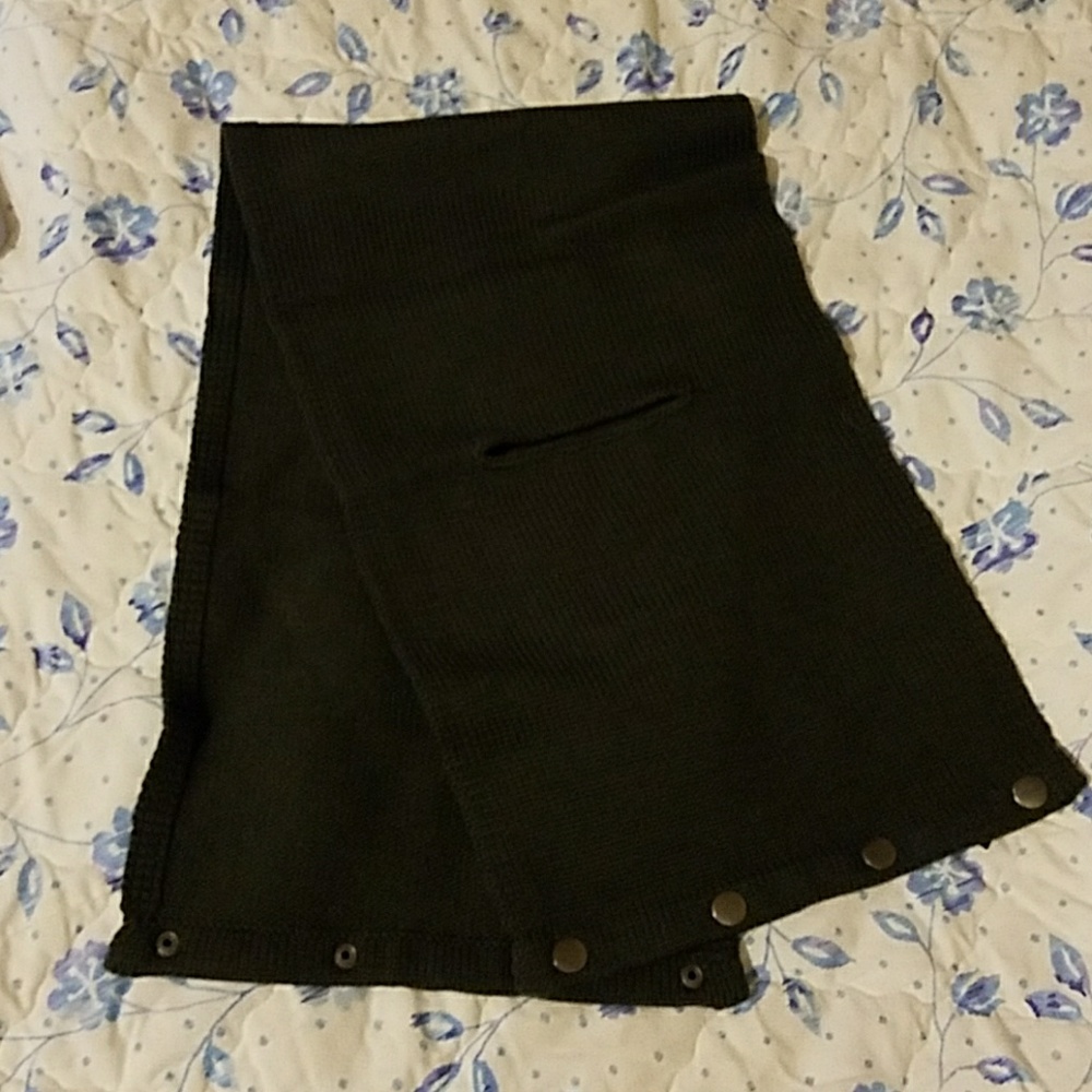 NFP Snap Neck Warmer - Picture 3 of 5