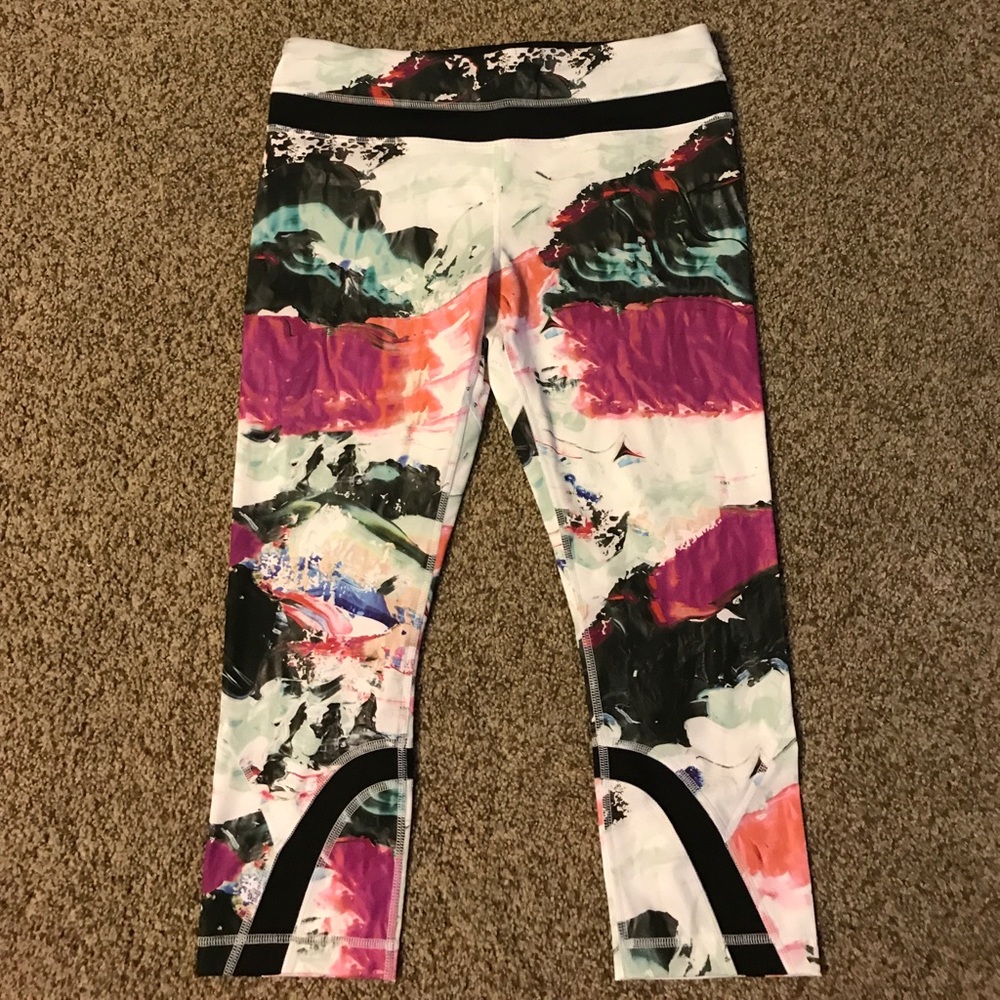 Lululemon capri. BNWOT