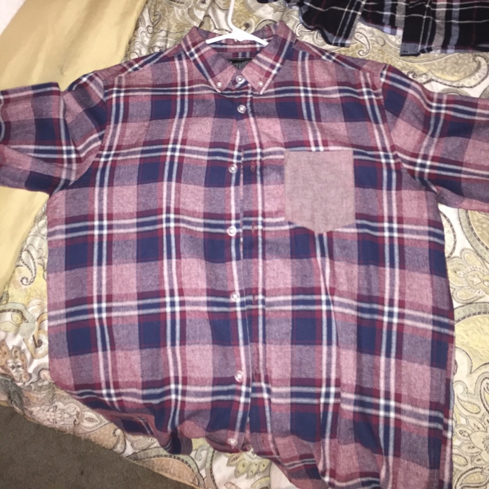 Tillys Flannel bundle - Picture 8 of 8
