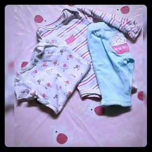 Baby girl outfit 3 piece (newborn )