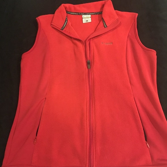 red columbia vest