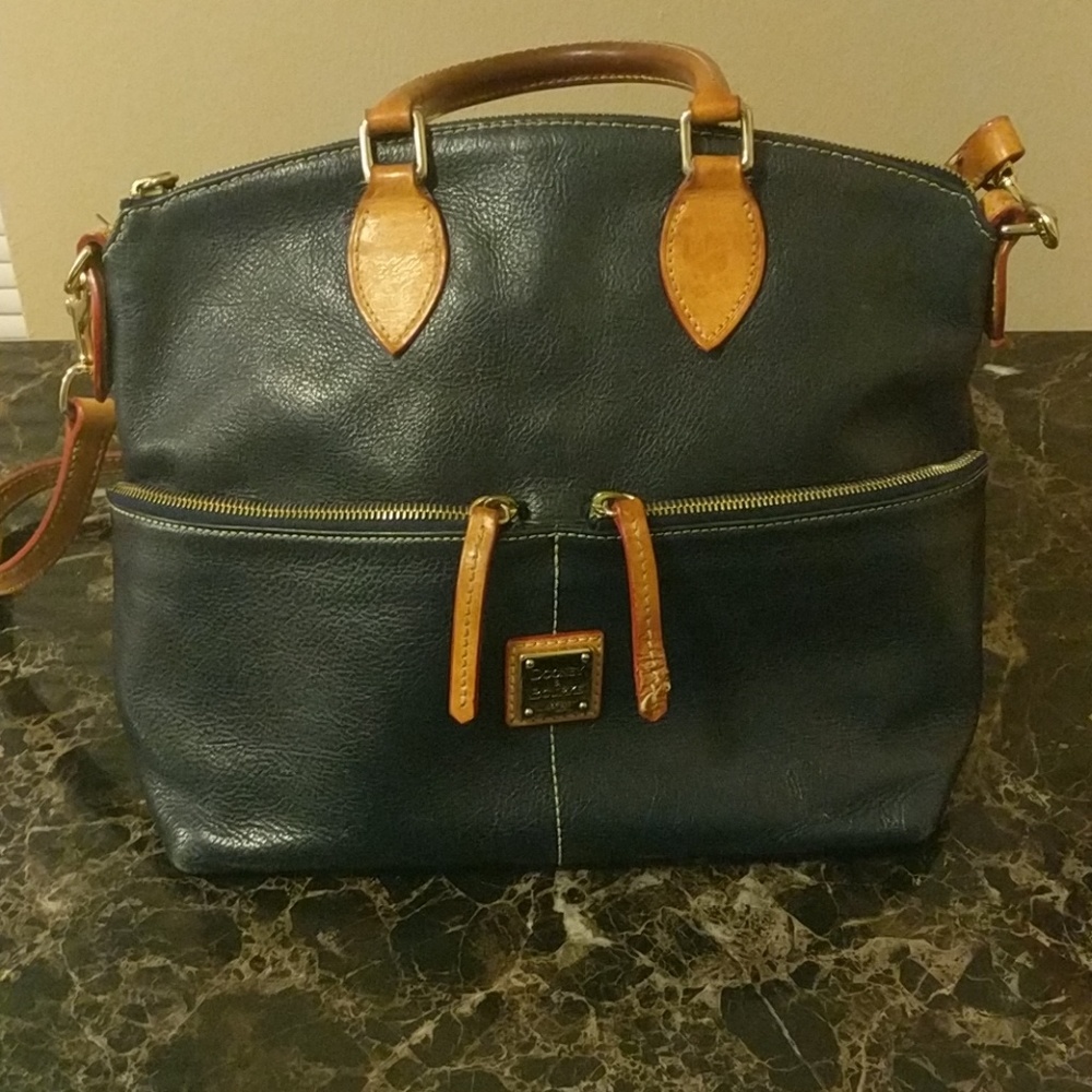 Dooney & Bourke Purse